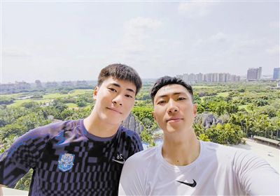 佐山爱被社长侵犯hd